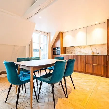 Appartamento Cia - Flat In Louvre Museum With Balcony *