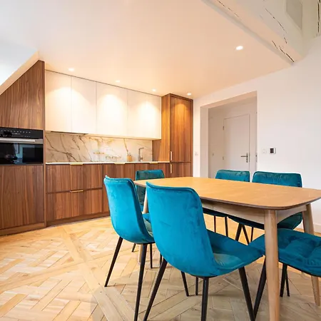 Apartment Cia - Flat In Louvre Museum With Balcony Paris